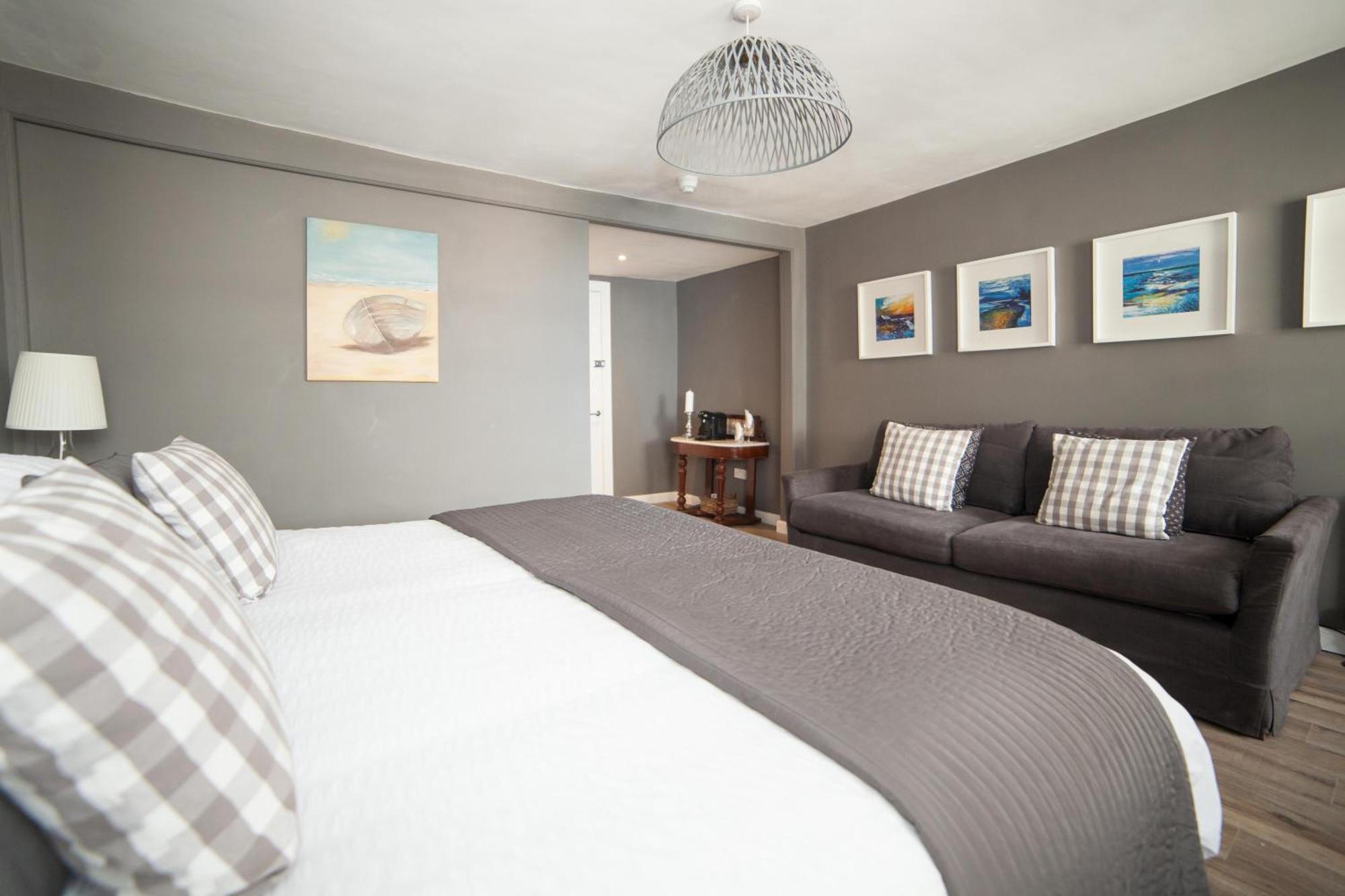 The Crown Guest House East Linton Room photo